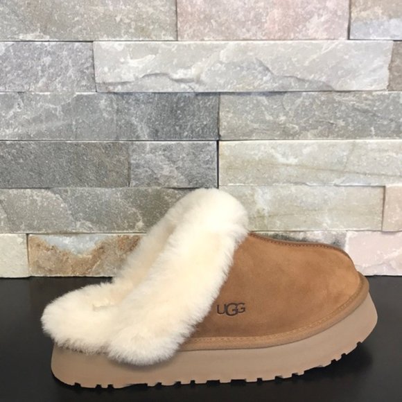UGG Women's Disquette Slipper - Picture 12 of 15